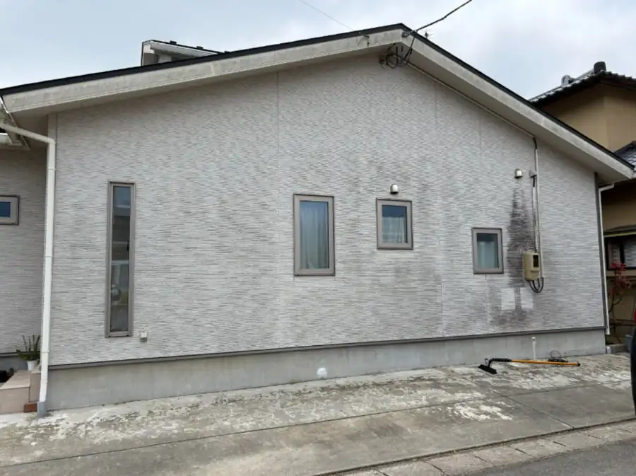 住宅側面 施工前